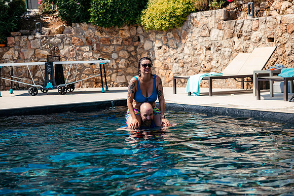 poolfamily-4