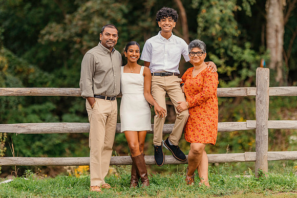 Richa. Family. -53